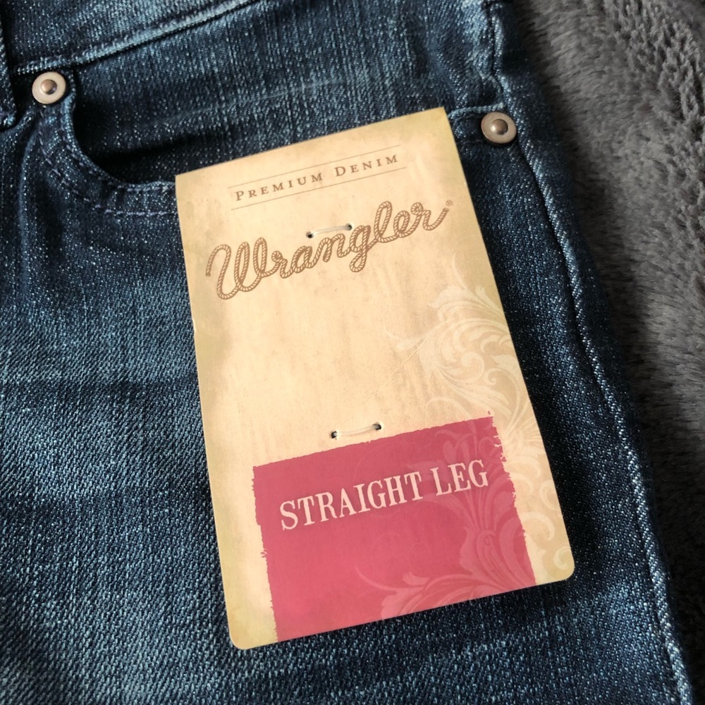 Dark wash wrangler